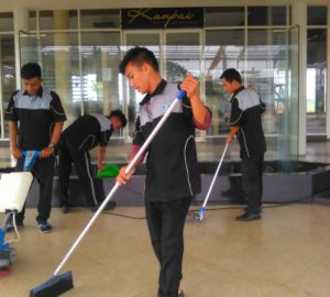 Memuat Gambar ..